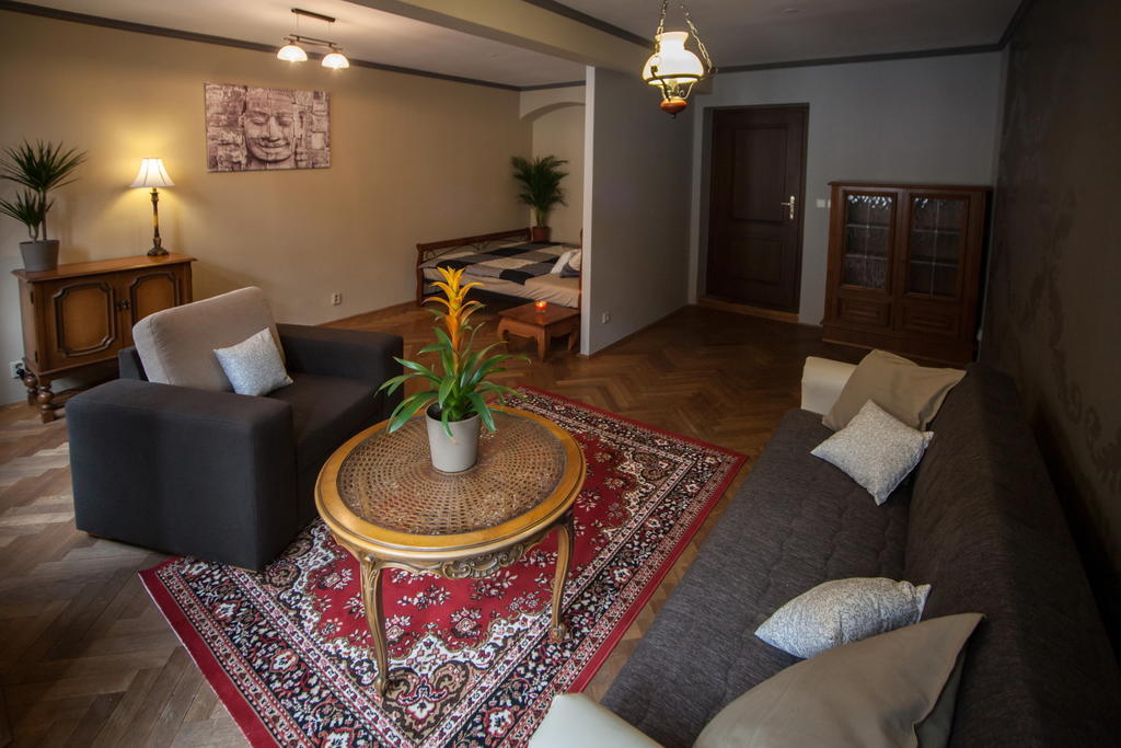 Apartment Nerudova By Interhome Прага Стая снимка